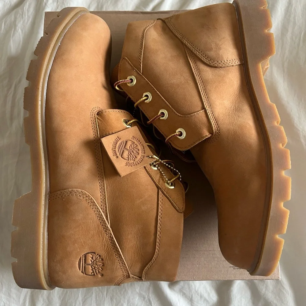 Timberland Men's Brown Waterproof Boots - Picture 2 of 4